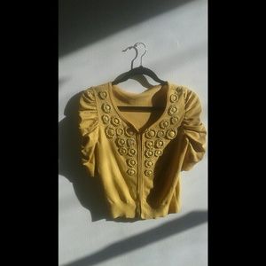 mustard yellow cropped sweater